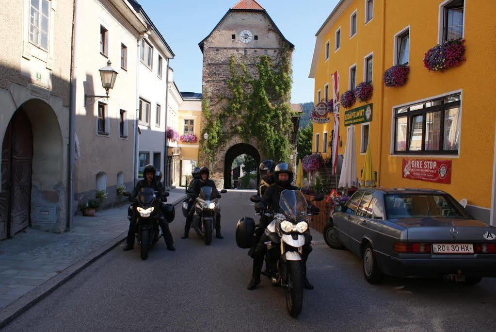 Gasthof 'Zum Alten Turm' Haslach an der Mühl Exteriör bild
